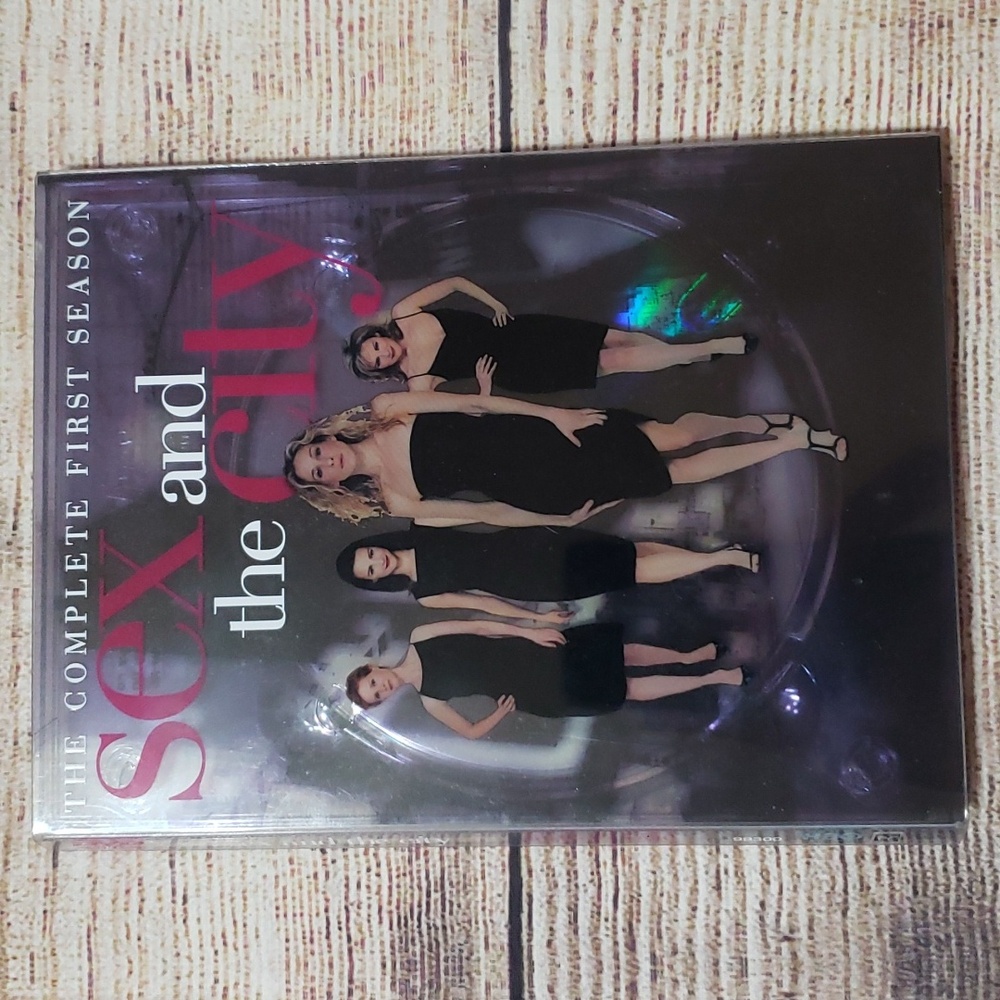 Multiple DVD's - Picture 2 of 9
